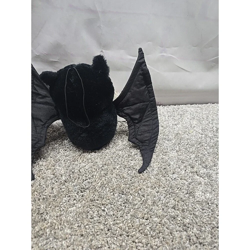 Vintage 1996 Gibson Greetings Hanging Bat Halloween Laughs DOES NOT VIBRATE